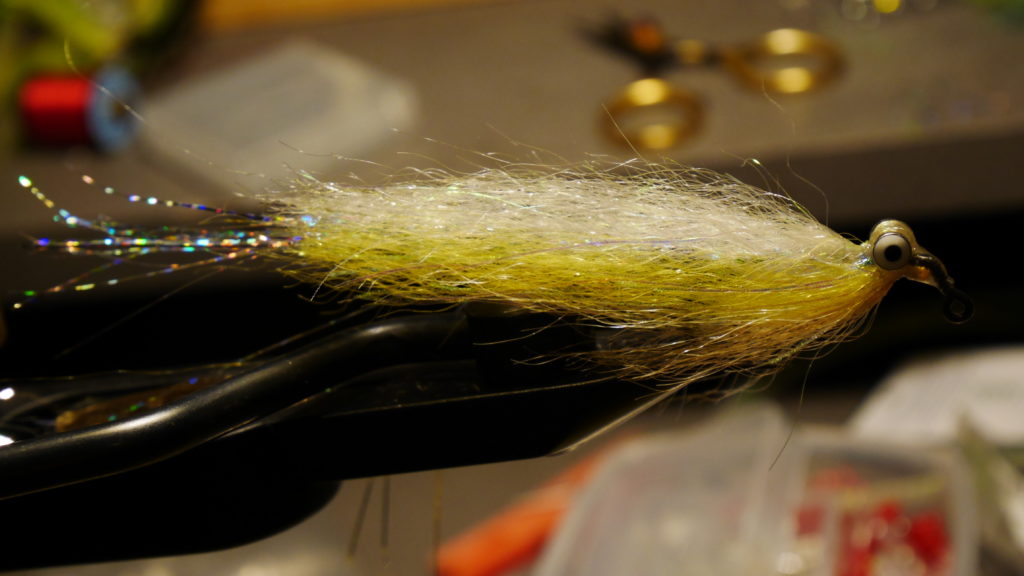 Flashtail Clouser with Rattles